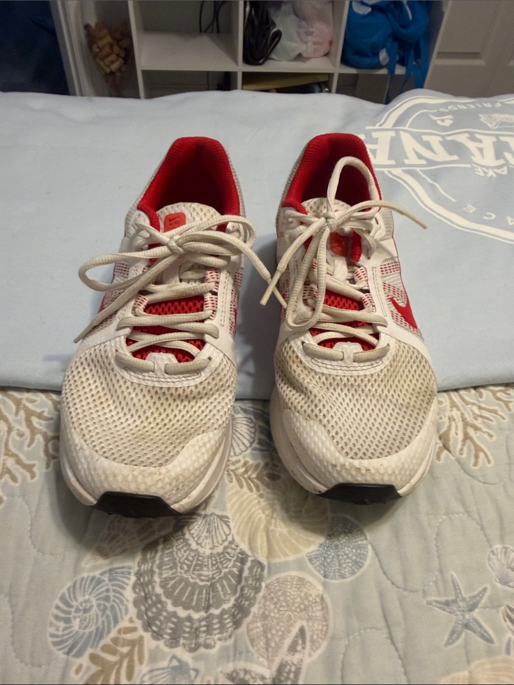 Nike White and Red Women's Athletic Sneakers